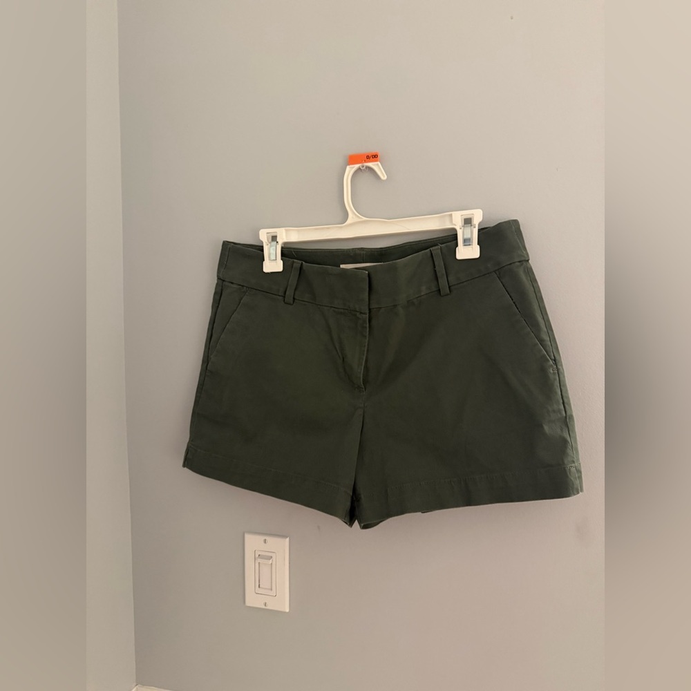 Loft Women’s The Riviera Shorts Color Sea Green Size 8